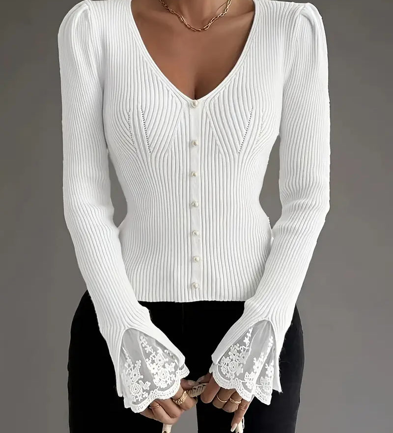 Mariana - Camisola Canelada com Decote em V e Mangas em Renda