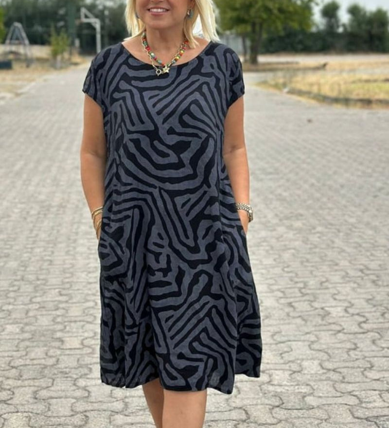 Nelia™| Vestido de verão com gola redonda e linda estampa