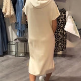 Saskia™ | Vestido casual com capuz
