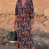 Nathalie | Vestido com decote em V e estampa retrô