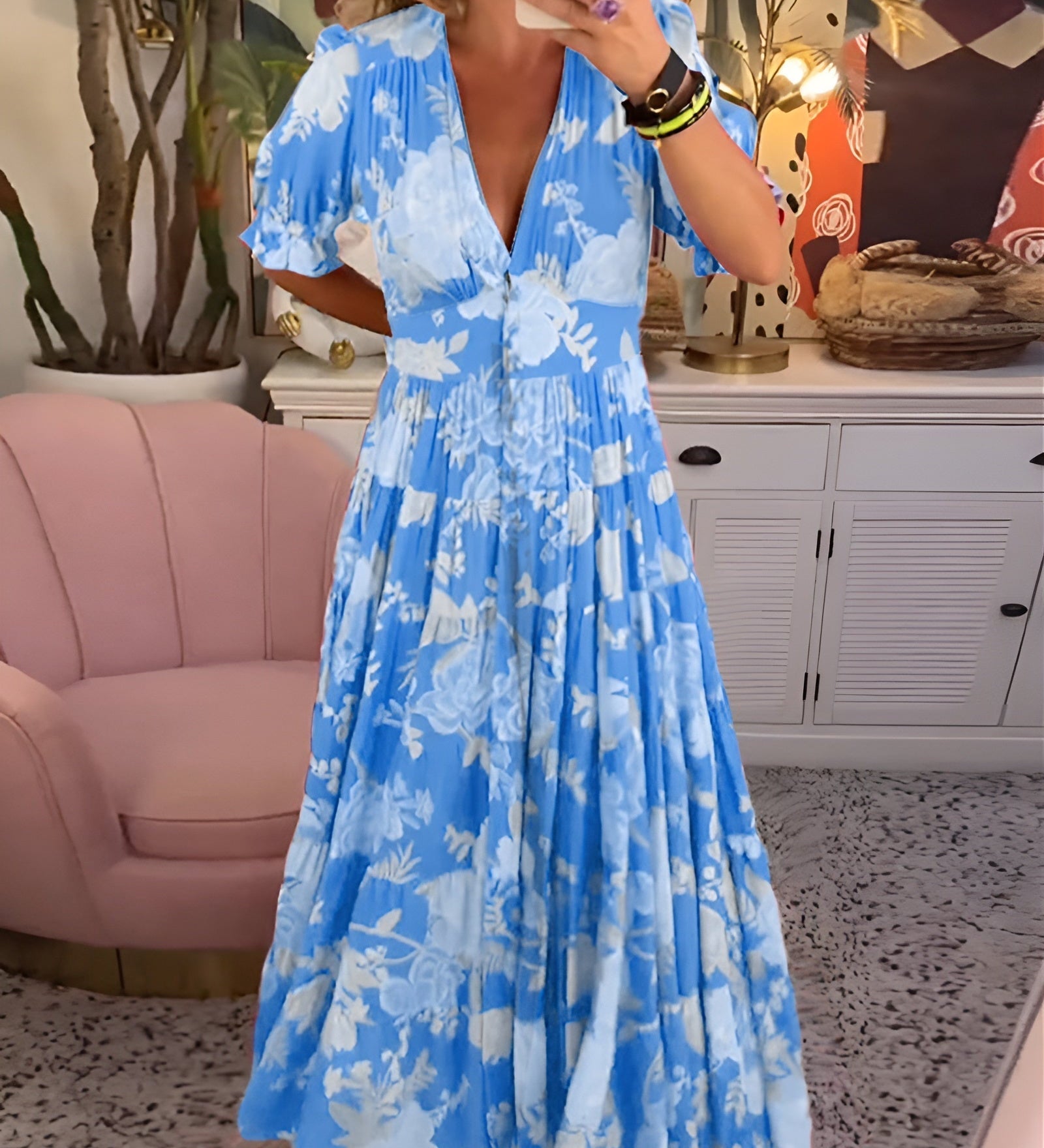 Carine | Vestido com bolso e decote em V com estampa floral