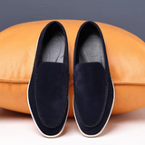 Mocassins clássicos de camurça