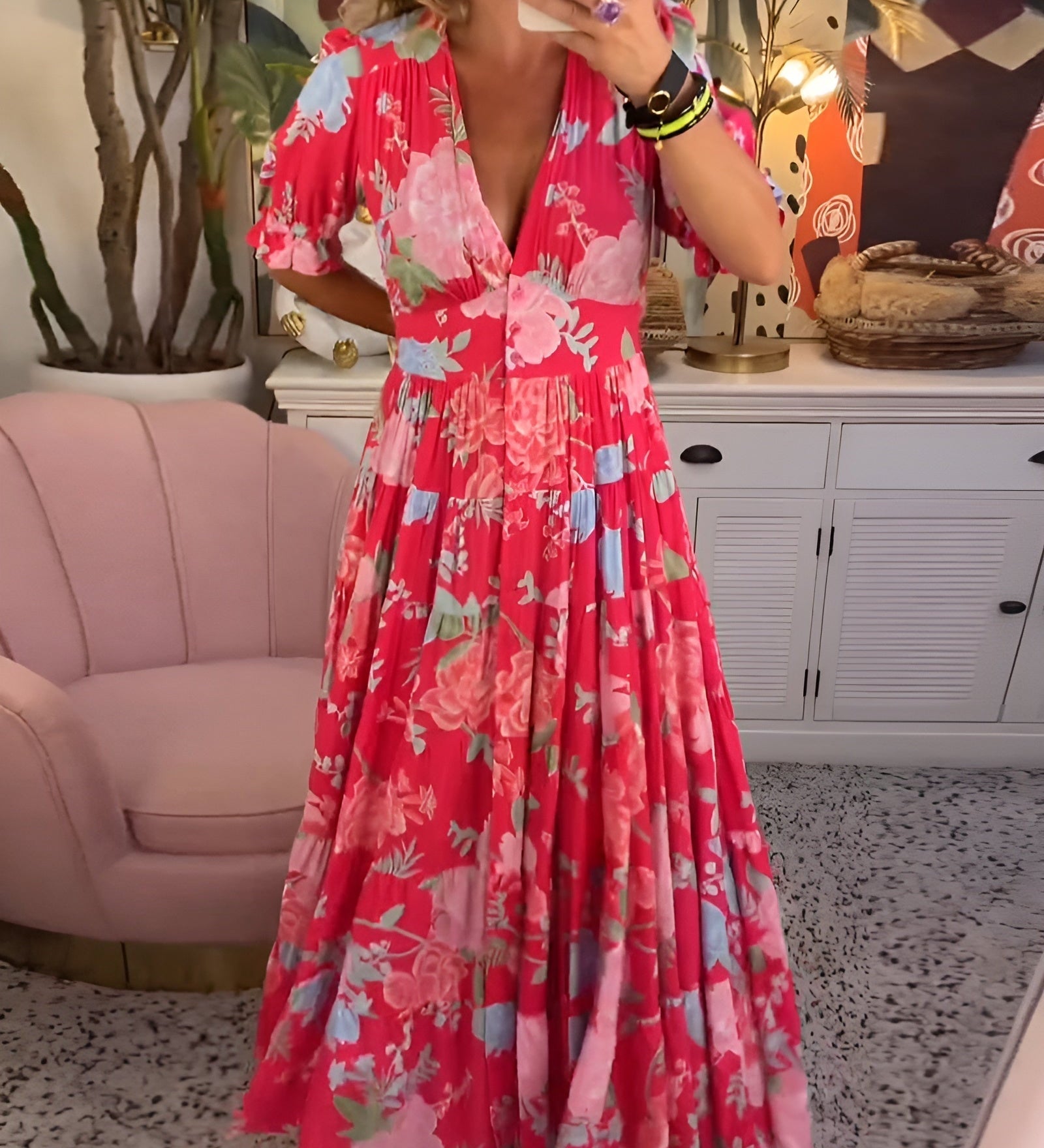 Carine | Vestido com bolso e decote em V com estampa floral
