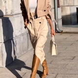 Elegante conjunto de duas peças com casaco e saia