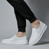 Sapatos Slip-On em pele
