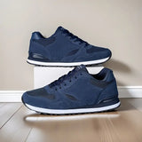 Sapatos de homem elegantes