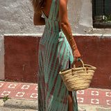 Angelica | Vestido elástico com fenda e decote estampado