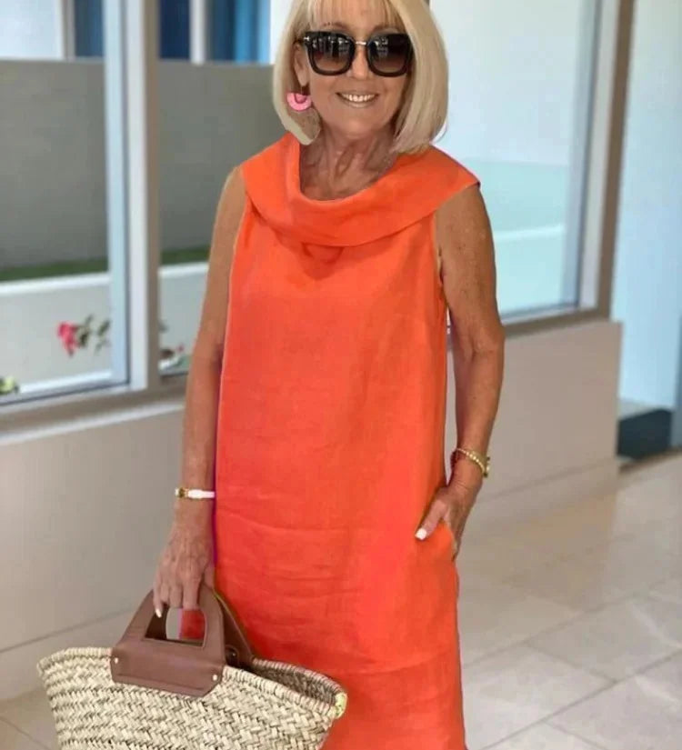 Perla – Vestido tubinho sem mangas com gola redonda