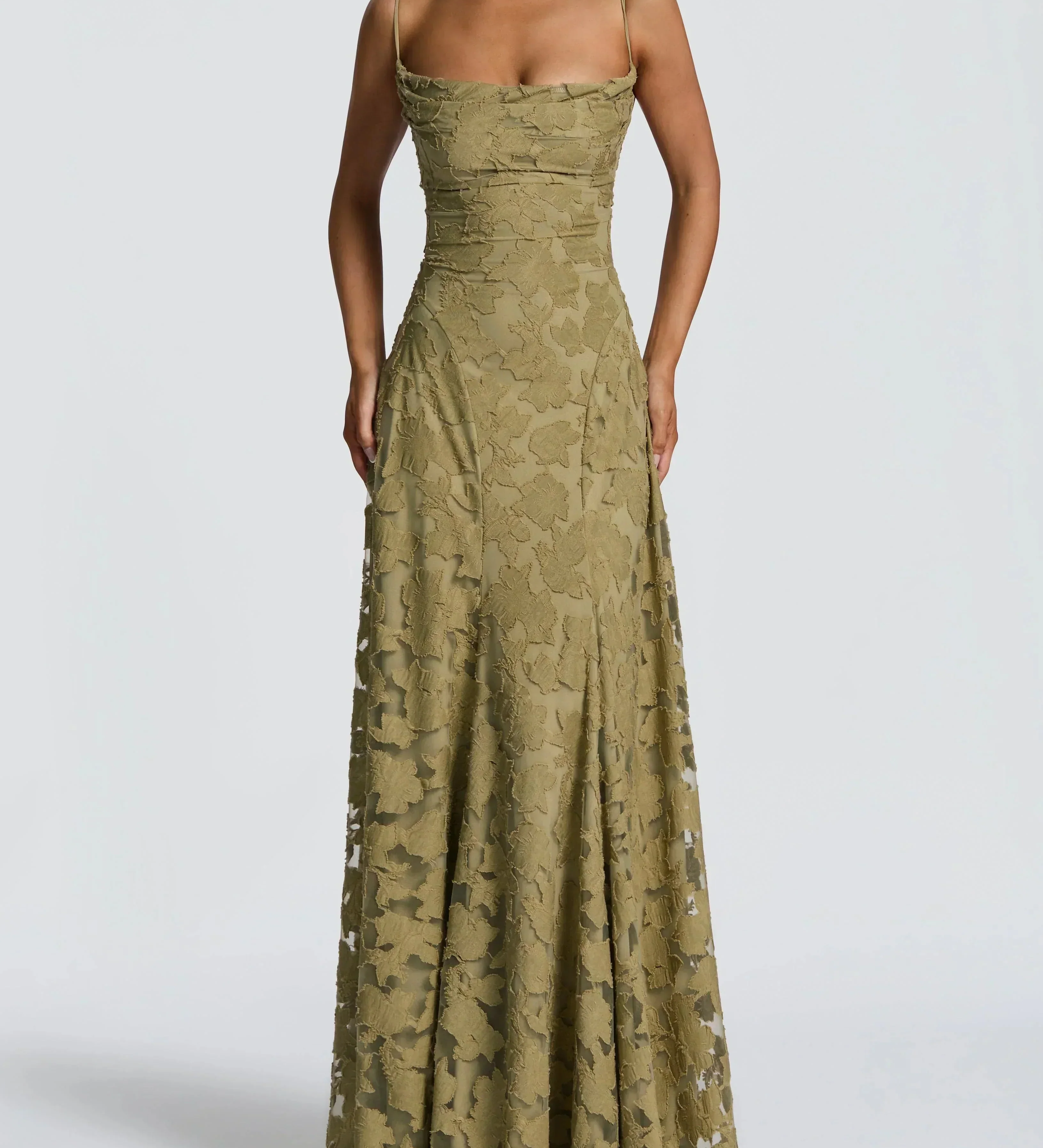 Rhoda™ – Elegância fluida no estilo maxi intemporal