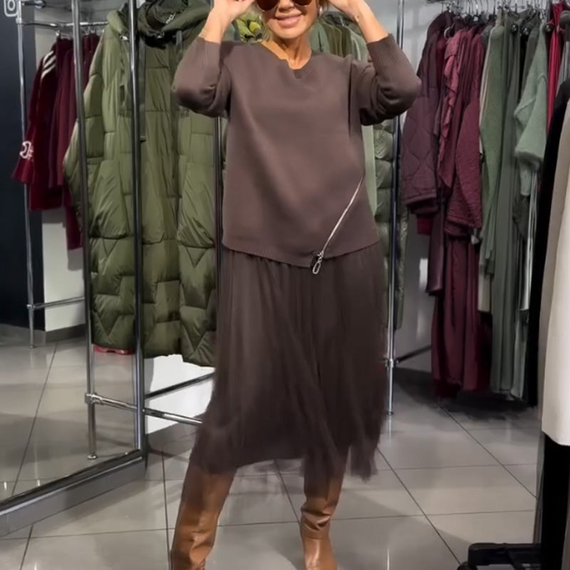 Ullé | Vestido elegante de malha e tule para mulher